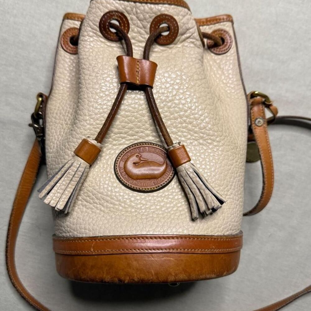 Dooney-bourke Women's Tan and Brown Bag